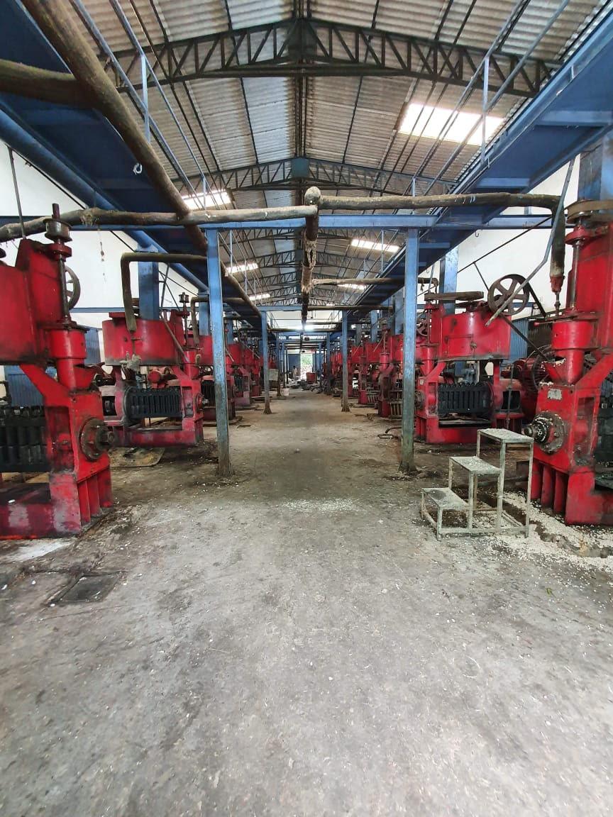 Counter Set with Electric Motor